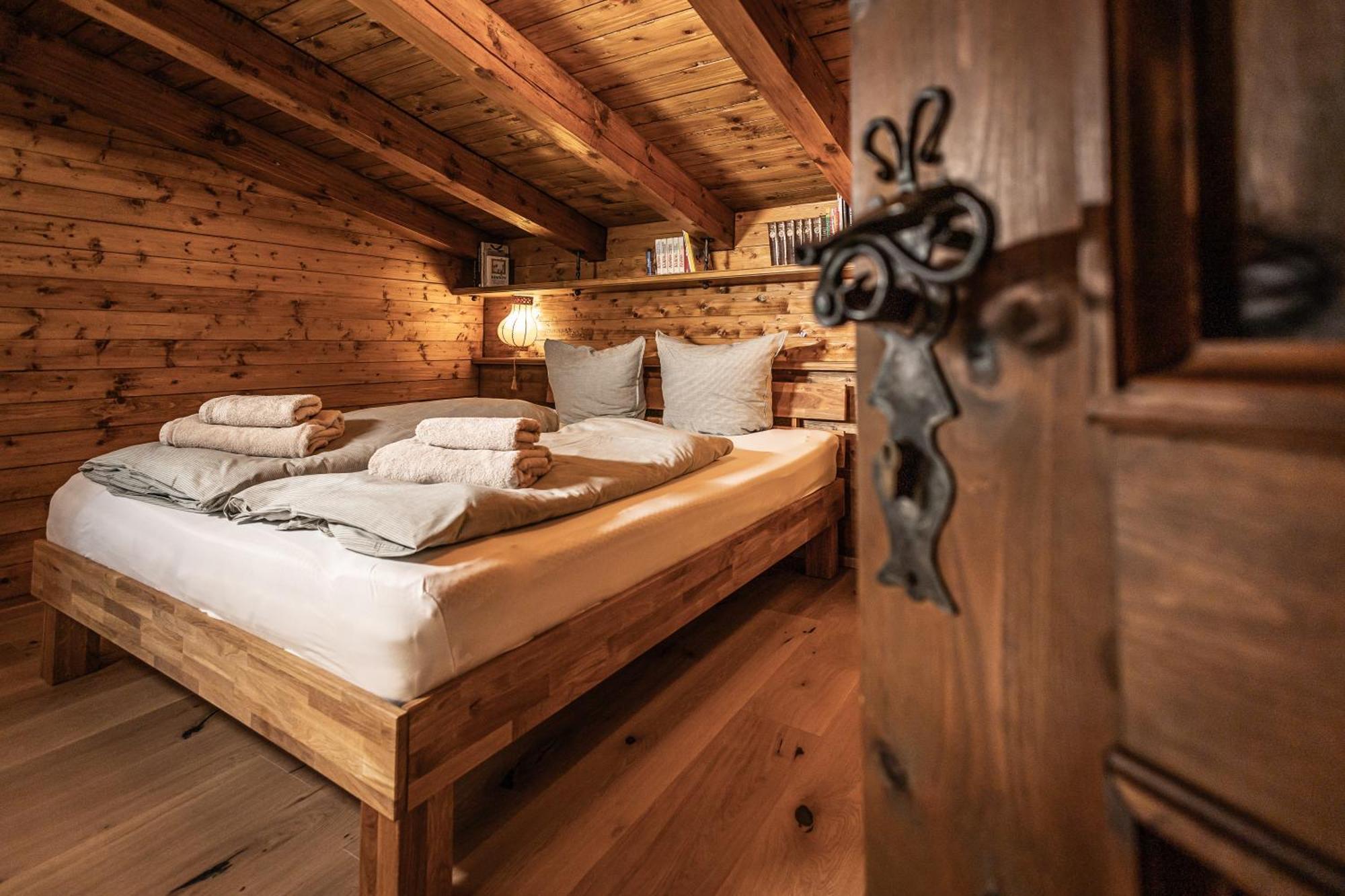 Alpin-Chalet In Alleinlage In Bad Ischl - Wald, Natur, Kamin & Sauna Eksteriør billede